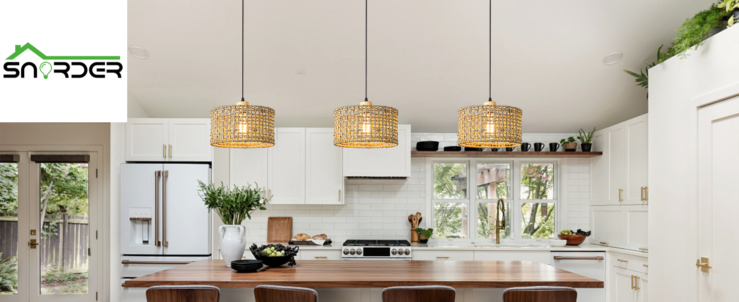 Hand-Woven-Rattan-Pendant-Light-(1)