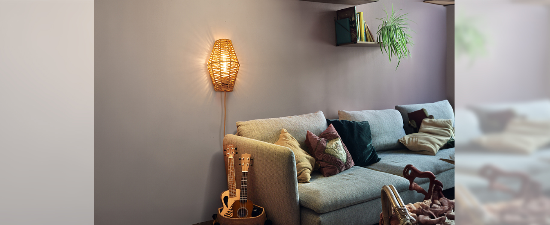Plug-in Wall Sconce (3)