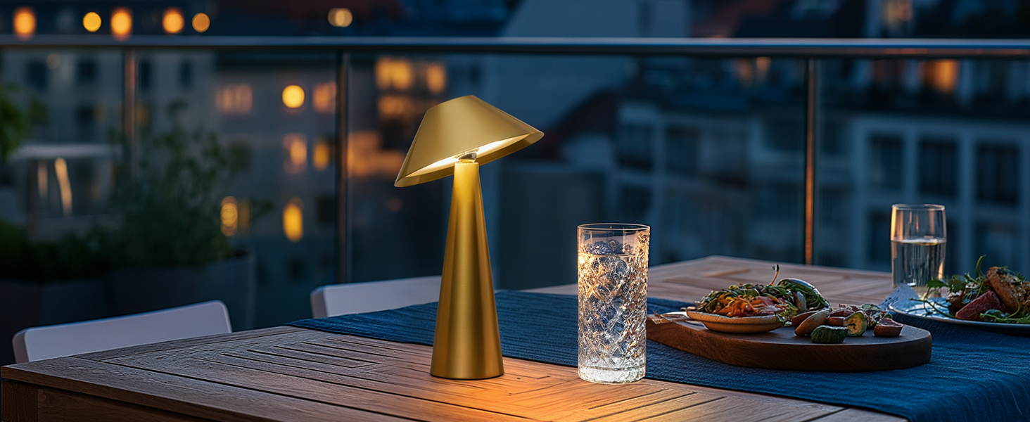 Magnetic Cordless Table Lamp (7)