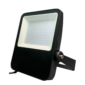 5 Year Warranty, China-made LED Outdoor Waterproof Floodlight 50W 70W 100W 150W 200W Optional, Voltage 127-265V