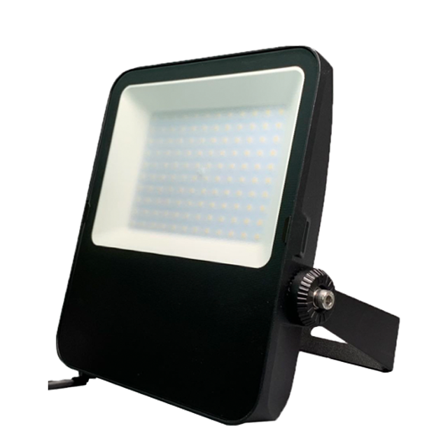 5 Year Warranty, China-made LED Outdoor Waterproof Floodlight 50W 70W 100W 150W 200W Optional, Voltage 127-265V