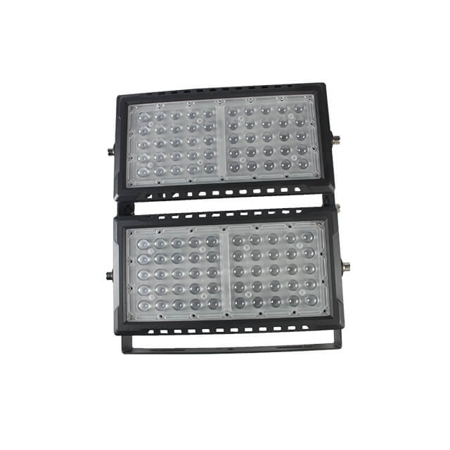 5700K 100-240V Ip65 material Aluminium+Pc 200W LED floodlight Made in China